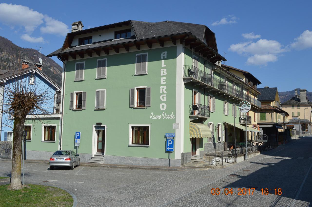 Albergo Ramo Verde Malesco Esterno foto
