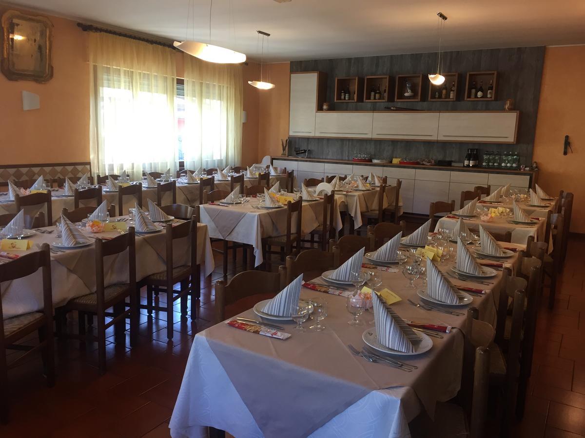 Albergo Ramo Verde Malesco Esterno foto