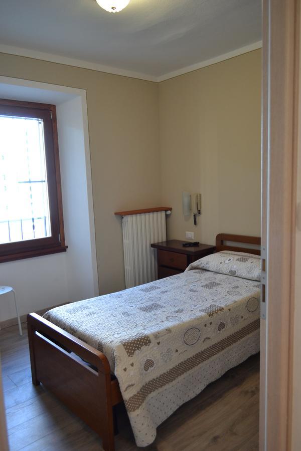 Albergo Ramo Verde Malesco Esterno foto